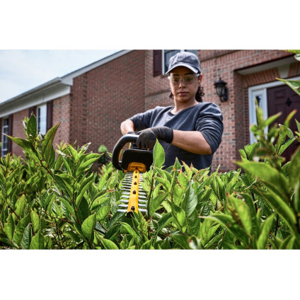 Кусторез DeWalt DCMHT573N (без АКБ)