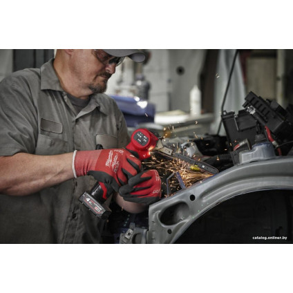 Ленточная шлифмашина Milwaukee M12 Fuel FBFL13-0 (без АКБ)