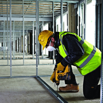 Перфоратор DeWalt DCH253M2