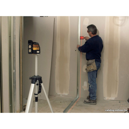 Лазерный нивелир DeWalt DW088K