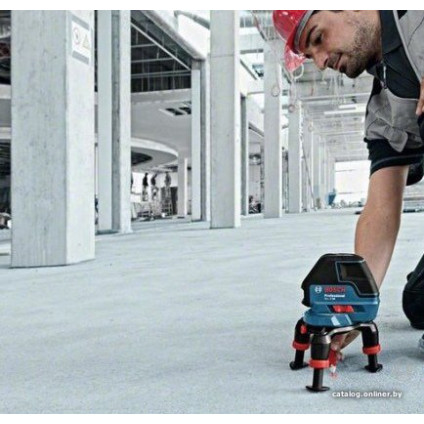 Лазерный нивелир Bosch GLL 3-50 [0601063800]