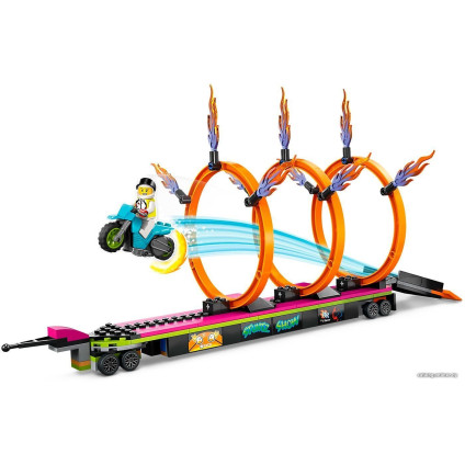 Конструктор LEGO City 60357 Трюковый грузовик и огненное кольцо