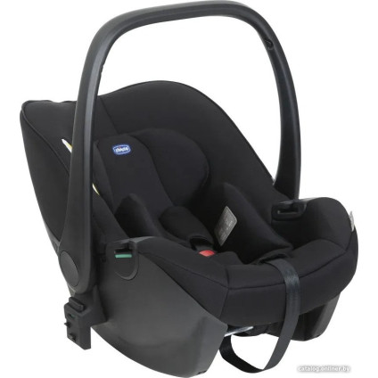 Детское автокресло Chicco Kory Essential (черный)