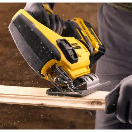 Электролобзик Stanley SFMCS600M2K (с 2-мя АКБ, кейс)