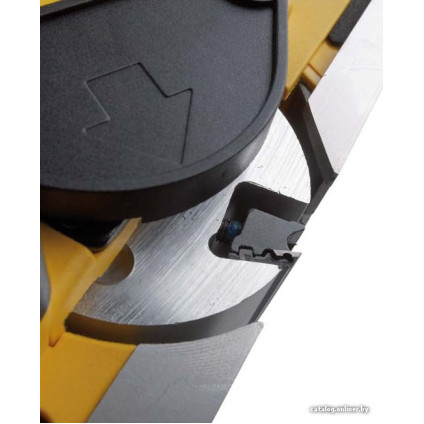 Рубанок DeWalt D26500K