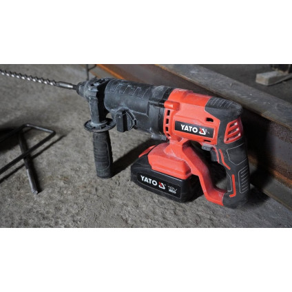 Перфоратор Yato YT-82772 (без АКБ)