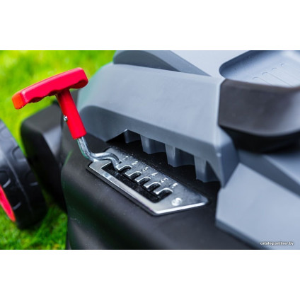 Газонокосилка GRAPHITE 59G474