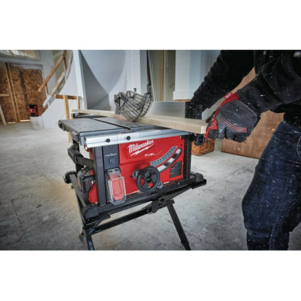 Распиловочный (циркулярный) станок Milwaukee M18 FUEL M18FTS210-0 4933464722 (без АКБ)