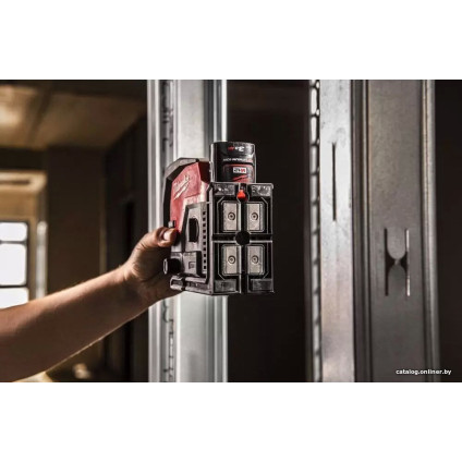 Лазерный нивелир Milwaukee M12 CLLP-301C 4933478100 (с 1-им АКБ)