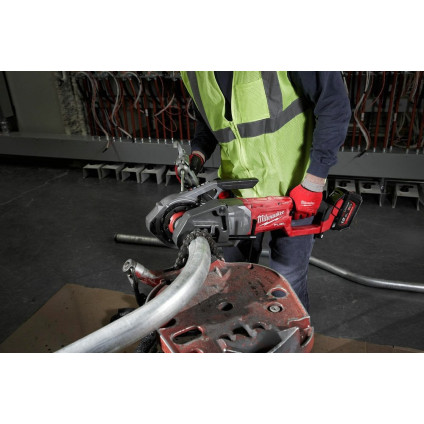 Инструмент для нарезания/восстановления резьбы Milwaukee M18 FUEL M18FPT2-0C 4933478596 (без АКБ)