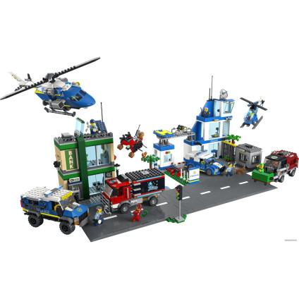 Конструктор LEGO City 60316 Полицейский участок