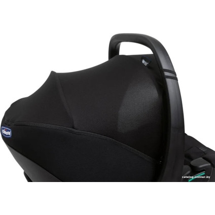 Детское автокресло Chicco Kory Essential (черный)
