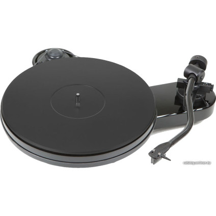 Виниловый проигрыватель Pro-Ject RPM 3 Carbon (черный)