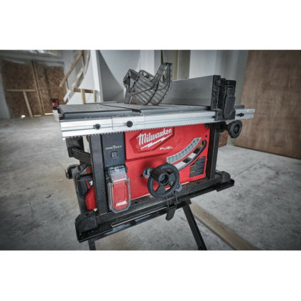 Распиловочный (циркулярный) станок Milwaukee M18 FUEL M18FTS210-0 4933464722 (без АКБ)