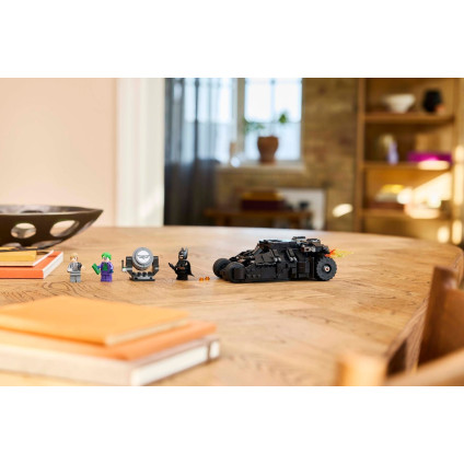 Конструктор LEGO Batman 76303 Бэтмен на Тумблере против Двуликого и Джокера