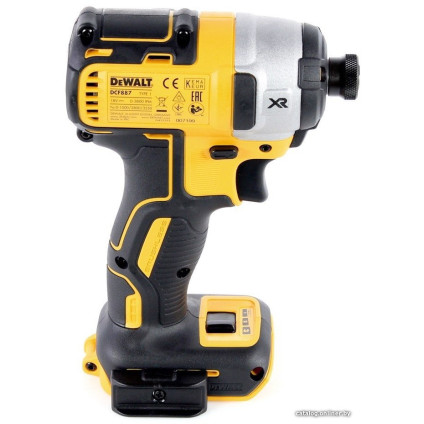 Винтоверт DeWalt DCF887N (без АКБ)