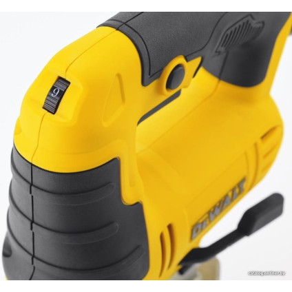 Электролобзик DeWalt DWE349