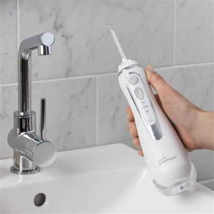 Ирригатор  Waterpik WP-580 (белый)