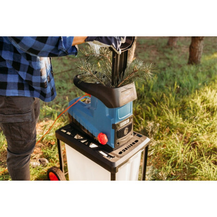 Садовый измельчитель Blaupunkt Gs7010