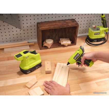 Термоклеевой пистолет Ryobi RGLM18-0 (без АКБ)