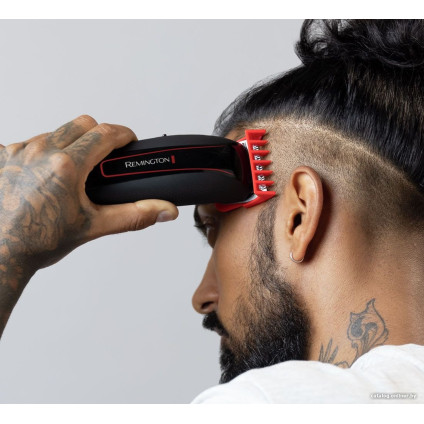 Машинка для стрижки волос Remington Easy Fade Pro HC550