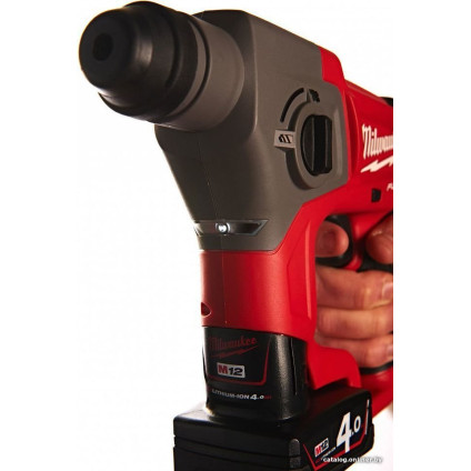 Milwaukee M12 FUEL M12FPP4C-624PEU (перфоратор, сабельная пила, шуруповерт, фонарь, 3 АКБ, кейс)