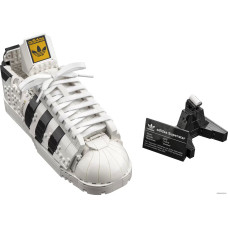 Конструктор LEGO 10282 Кроссовки adidas Originals Superstar