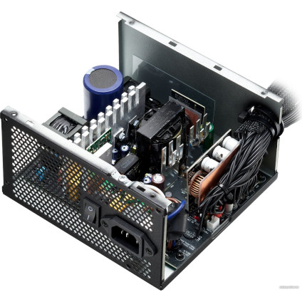 Блок питания ADATA XPG Kyber 750W KYBER750G-BKCEU