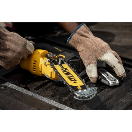 Аккумуляторная пила DeWalt DCMPS520N (без АКБ)