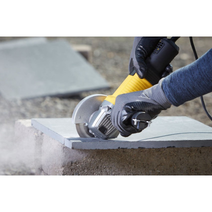 Угловая шлифмашина Stanley FMEG210