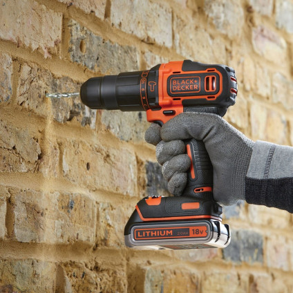 Ударная дрель-шуруповерт Black & Decker BDCHD18K1B2 (с 2-мя АКБ, кейс)