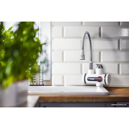 Проточный электрический водонагреватель-кран N'oveen IWH360