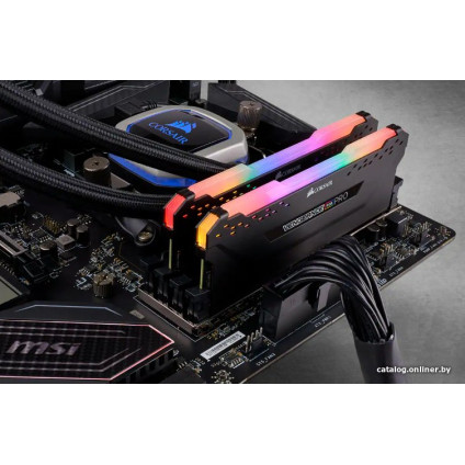 Оперативная память Corsair Vengeance PRO RGB 2x8GB DDR4 PC4-25600 CMW16GX4M2Z3200C16