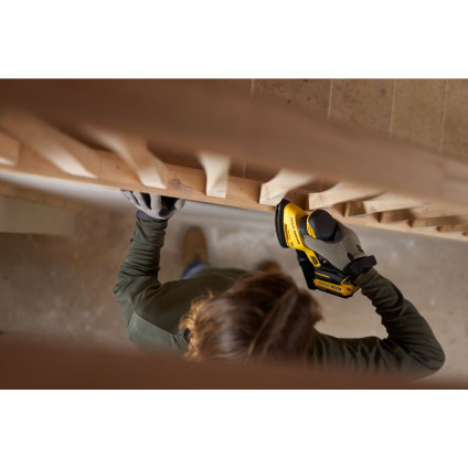 Дельташлифмашина Stanley SFMCW221D1S (с 1-им АКБ, сумка)