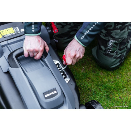 Газонокосилка GRAPHITE 59G474