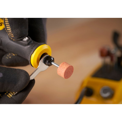 Гравер Stanley SFMCE030B-XJ (без АКБ)