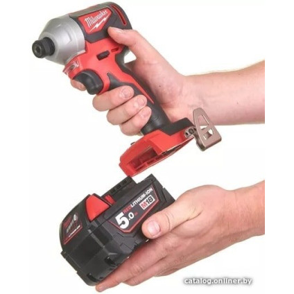 Винтоверт Milwaukee M18 BLID2-0X 4933464519 (без АКБ, кейс)