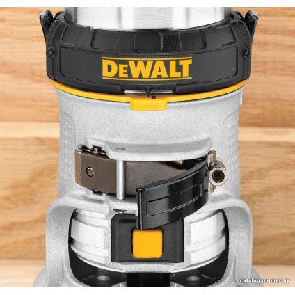 Вертикальный фрезер DeWalt D26204K