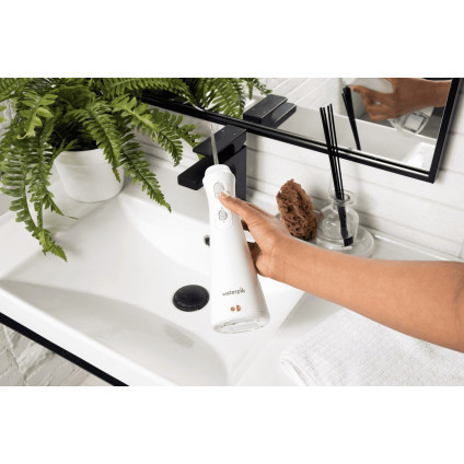 Ирригатор  Waterpik WP-490