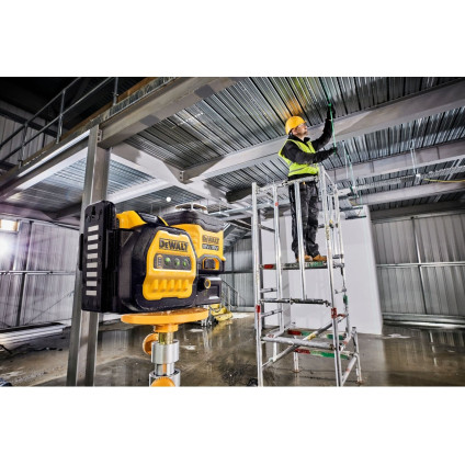 Лазерный нивелир DeWalt DCE089D1G18 (с 1-им АКБ, кейс)