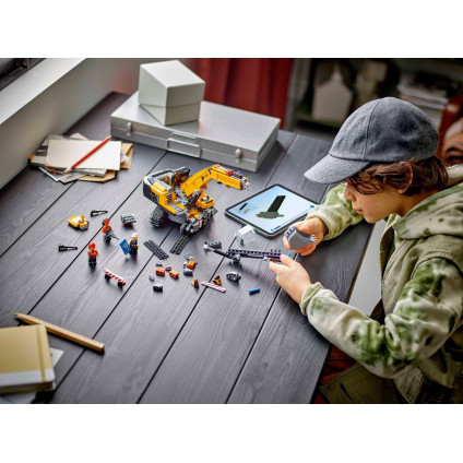 Конструктор LEGO City 60420 Желтый экскаватор