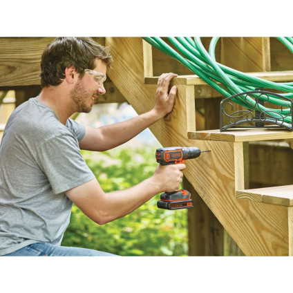 Дрель-шуруповерт Black & Decker BDCDC18BAFC (с 2-мя АКБ, кейс)