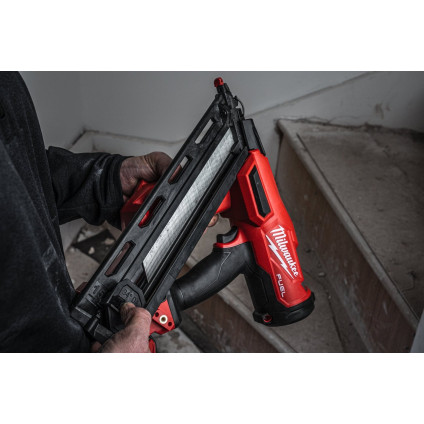 Гвоздезабиватель Milwaukee M18 FN15GA-0X Fuel 4933478091 (без АКБ, кейс)