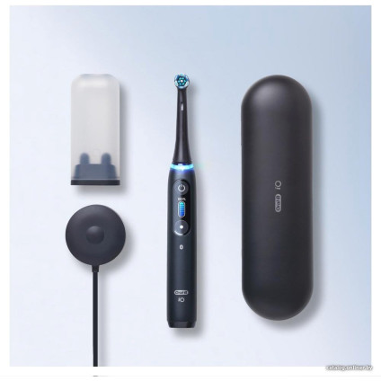 Электрическая зубная щетка Oral-B iO 9 (черный)