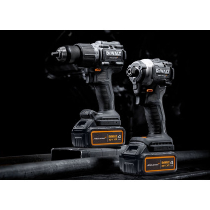 DeWalt DCK200MM2T (шуруповерт, винтоверт, 2 АКБ, кейс)