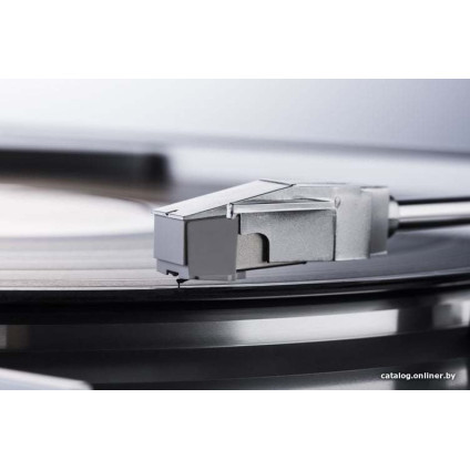 Виниловый проигрыватель Denon DP-29F (серебристый)