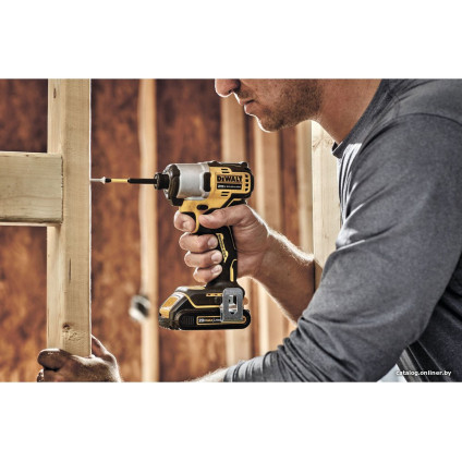 Винтоверт DeWalt DCF840N (без АКБ)