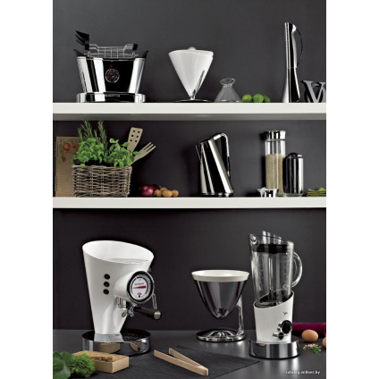 Соковыжималка Bugatti Vita [55-VITAC1]