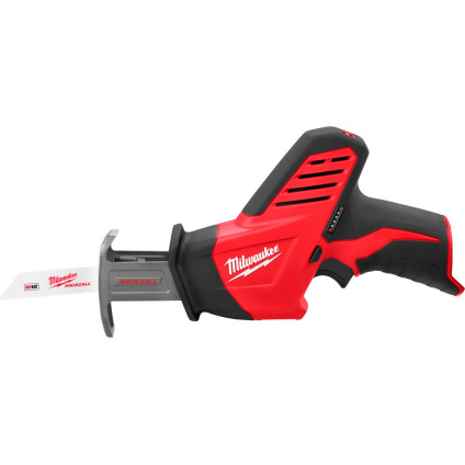 Milwaukee M12 M12BPP4A-202B 4933441240 (шуруповерт, винтоверт, фонарик, сабельная пила, 2 АКБ, сумка)