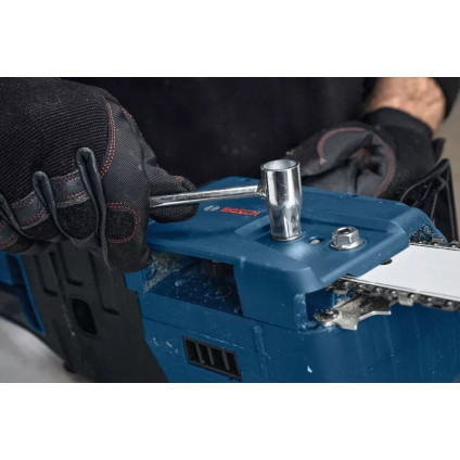 Аккумуляторная пила Bosch GKE 18V-40 Professional 06008D3000 (без АКБ)